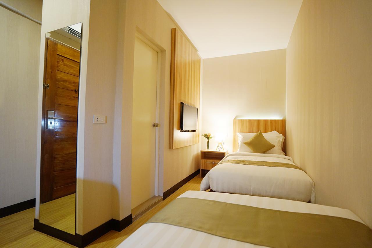 Baypark Hotel Calbayog City Exterior foto