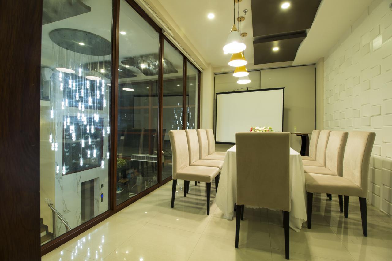 Baypark Hotel Calbayog City Exterior foto