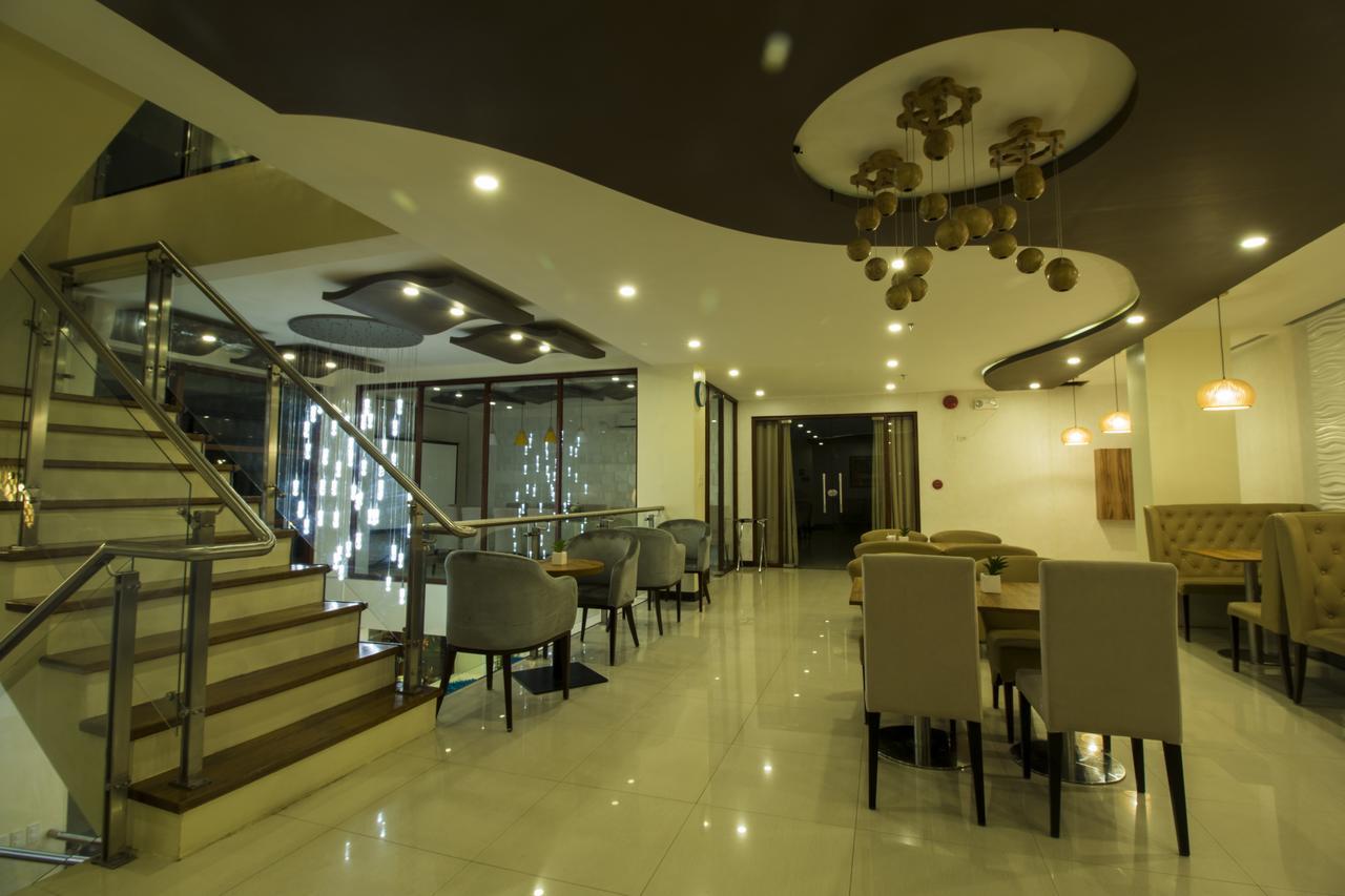 Baypark Hotel Calbayog City Exterior foto